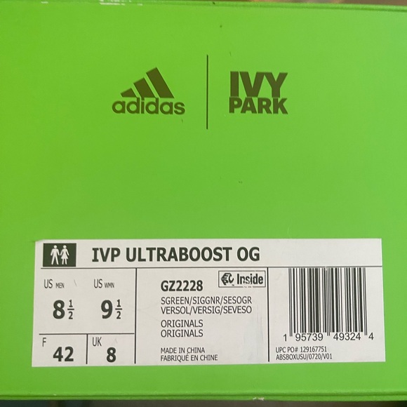 IVY PARK Adidas Ultra Boost OG - Picture 7 of 7